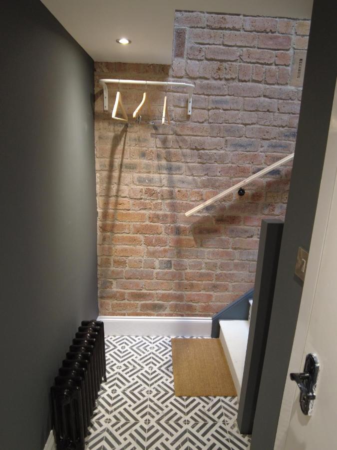 The Bards Loft, Large Studio Apartment แอร์ ภายนอก รูปภาพ